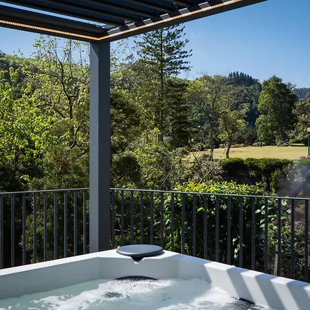Casa Nas Caldeiras * Furnas (Azores)
