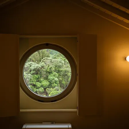 Casa Nas Caldeiras * Furnas (Azores)